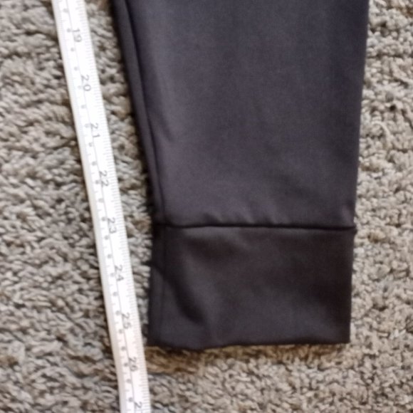 Pink Active EUC Black Size Medium Pants Cuff Pockets-Item # 426 - Picture 2 of 6